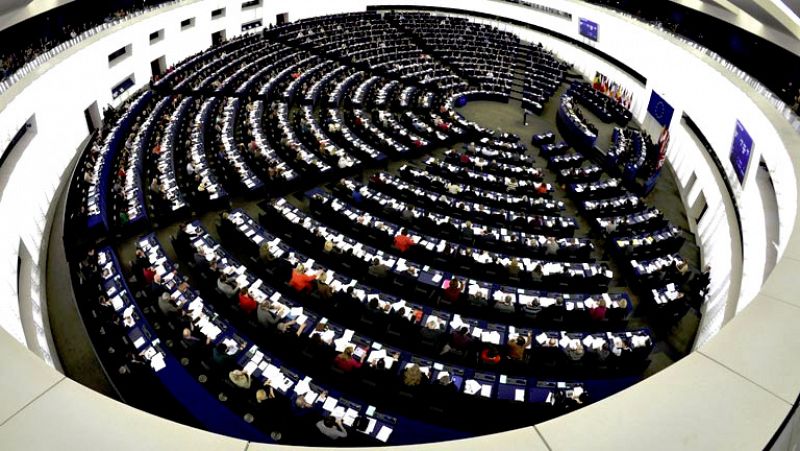 La Eurocámara critica el funcionamiento de la troika y los efectos sociales de su actuación