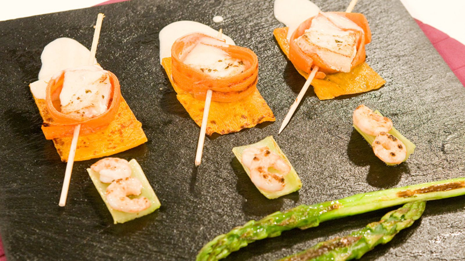 Dados de emperador al vino blanco