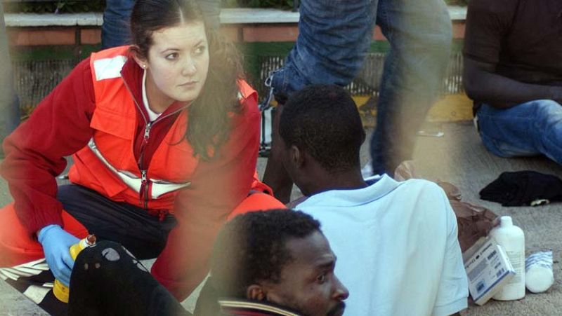 Las ONG podrán intervenir en la gestión sanitaria y social de los internos en los CIE