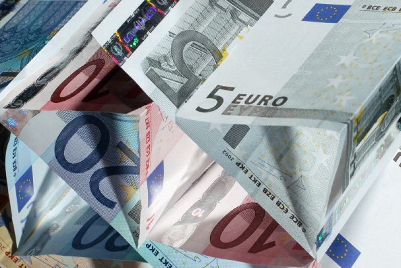 La deuda pública terminó 2013 con un nuevo máximo: 960.640 millones, el 93,9% del PIB