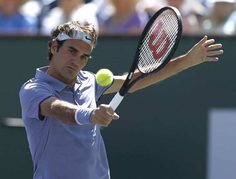 Federer barre a Dolgopolov y jugará con Djokovic la final de Indian Wells