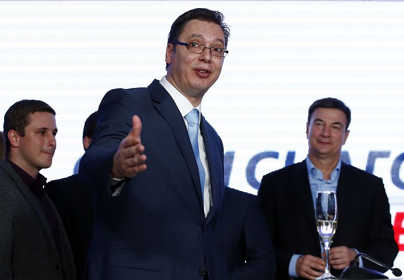 El Partido Progresista Serbio de Vucic arrolla en las elecciones parlamentarias en Serbia