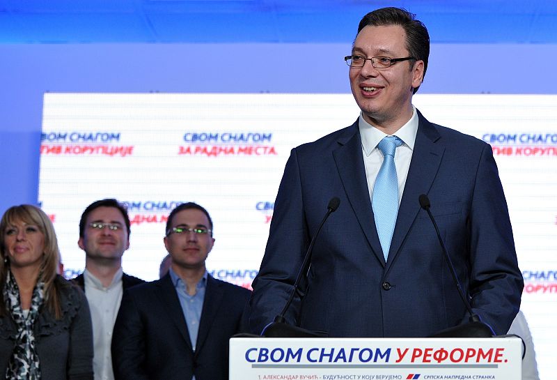 Aleksandar Vucic, de ultranacionalista serbio a fervoroso europeísta