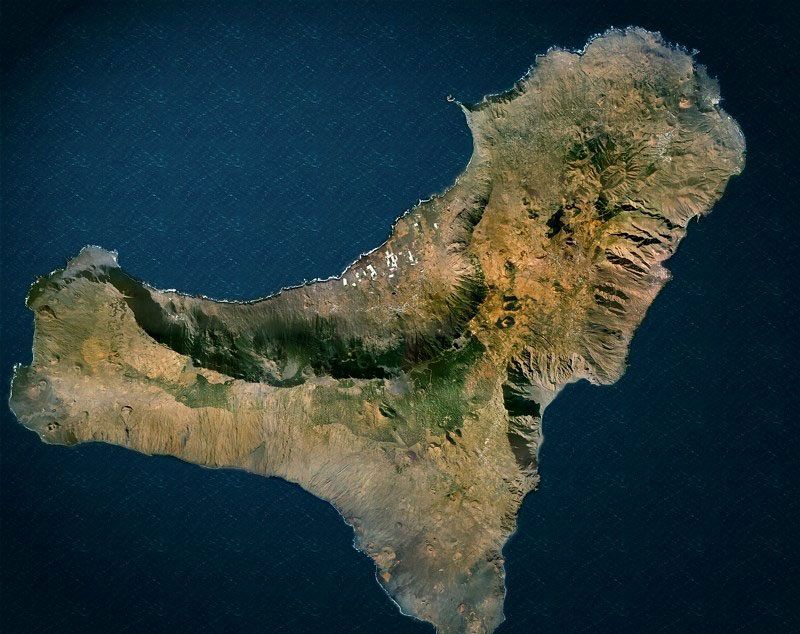 La isla de El Hierro registra cerca de 300 temblores de baja magnitud durante el fin de semana