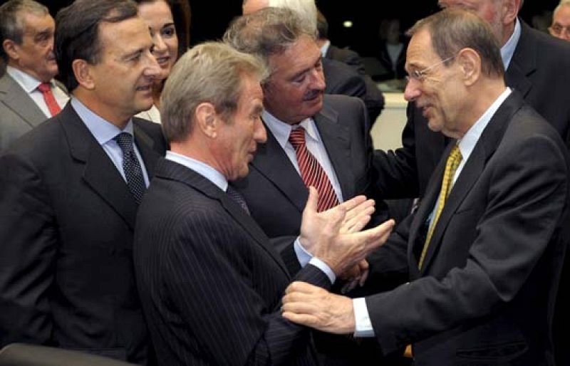 La UE apuesta por la huida hacia adelante