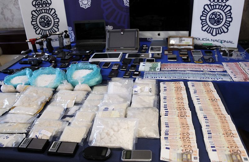 Detenidas 42 personas de dos redes dedicadas al tráfico de la droga asiática "shabú"