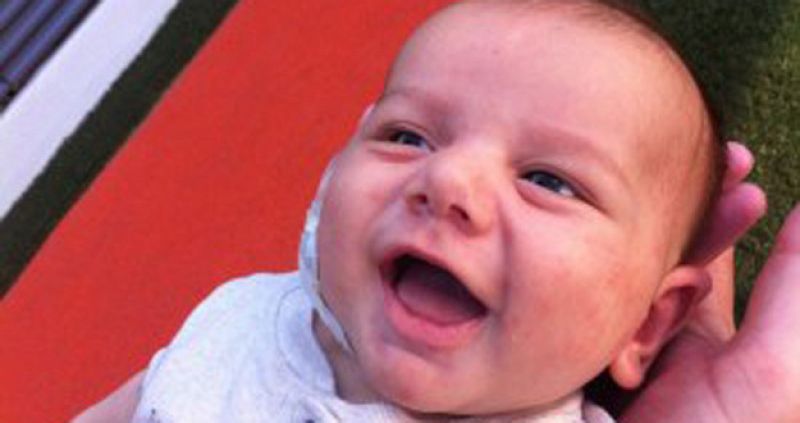 El bebé Mateo consigue un donante de médula a través del registro de la Fundación Carreras
