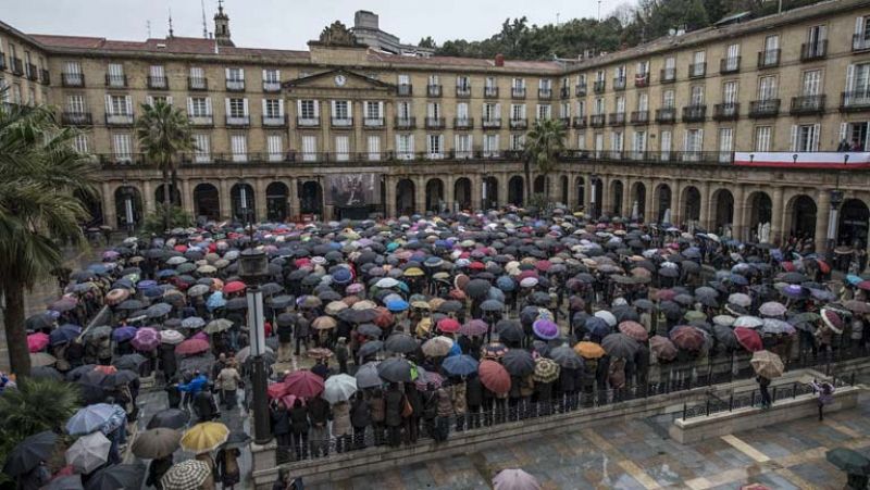 Bilbao despide en un multitudinario funeral a su alcalde Iñaki Azkuna