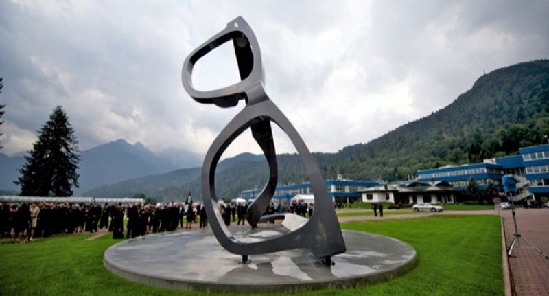 Google llega a un acuerdo con Ray-Ban para el diseño y la distribución de sus gafas inteligentes