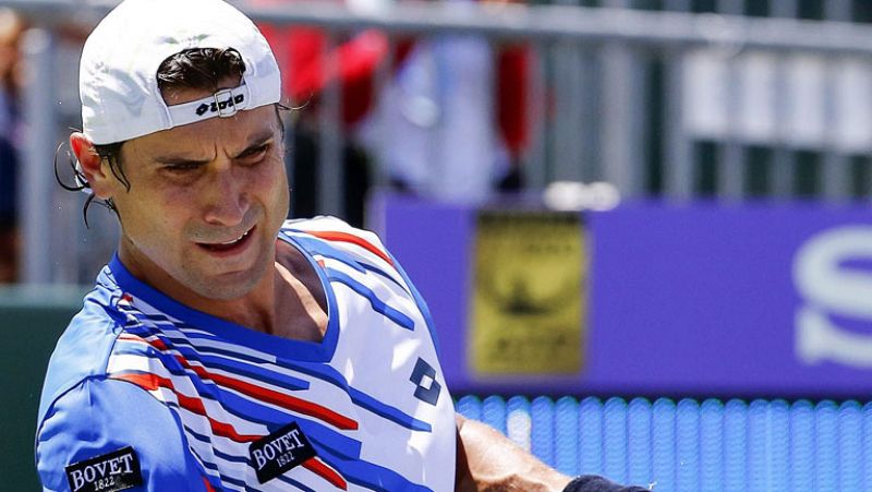 Ferrer cae ante Nishikori; Djokovic deja en la cuneta a Robredo
