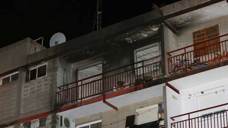Mueren cuatro menores en el incendio de una vivienda en El Vendrell, en Tarragona