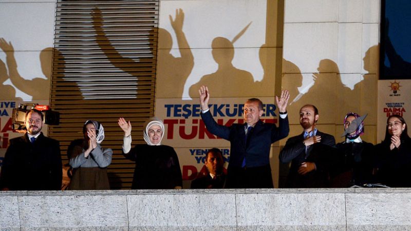 Erdogan sale fortalecido con la victoria de su partido en las elecciones municipales turcas