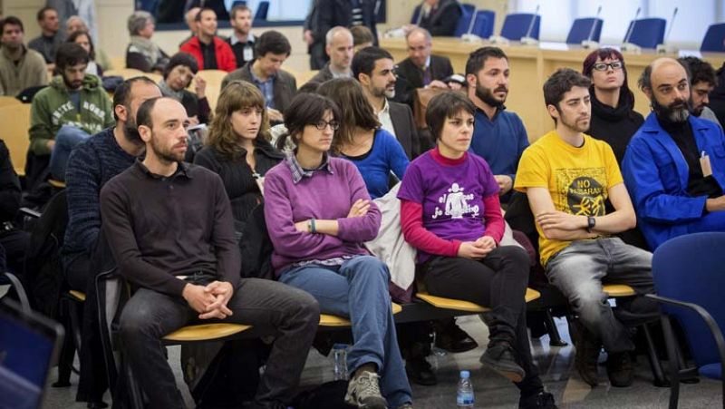 Los 19 acusados de asediar el Parlament en 2011 se niegan a declarar en la Audiencia Nacional