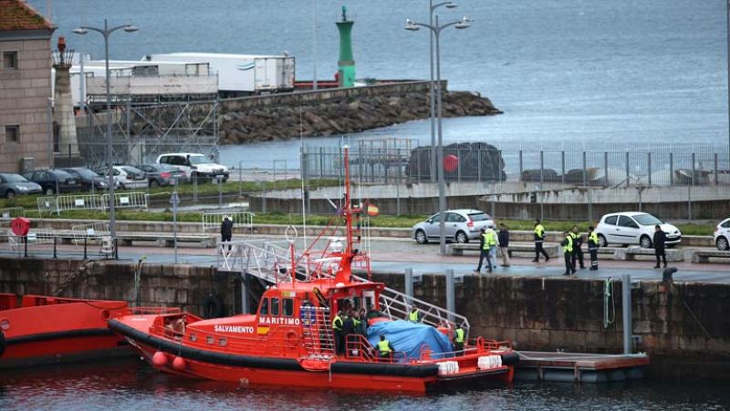 Tres muertos y dos desaparecidos al chocar un pesquero y un mercante en la Ría de Vigo