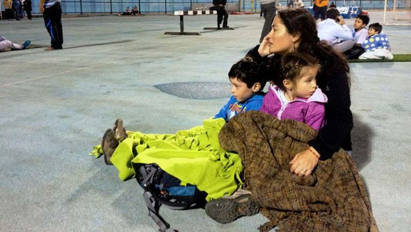 Un terremoto en Chile provoca al menos seis muertos y una alerta de tsunami
