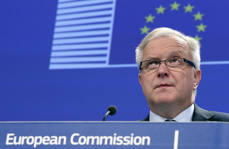 Rehn y otros cinco comisarios europeos dejan sus funciones para participar en la campaña electoral