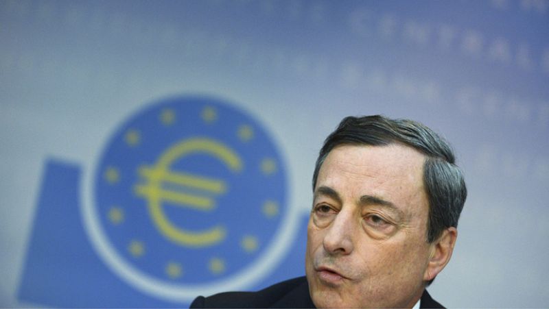 El BCE discute por primera vez la compra de activos pero mantiene los tipos en el 0,25%