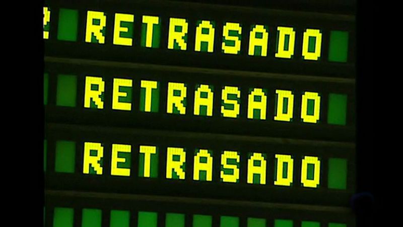 Un juez procede contra 120 controladores por el cierre del espacio aéreo en el año 2010