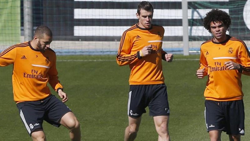 Un Madrid de circunstancias se juega media Liga en Anoeta