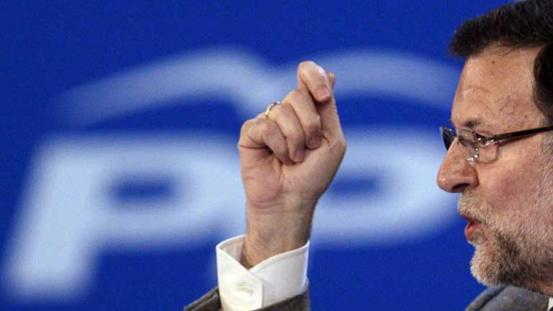 Rajoy: "Ahora sí que podemos bajar los impuestos, antes hubiera sido un suicidio"