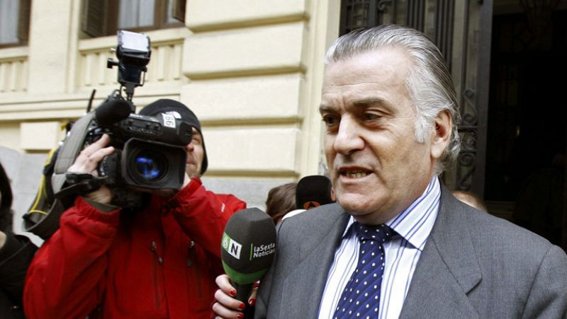 La UDEF descarta una relación directa entre los apuntes de los papeles de Bárcenas y su fortuna