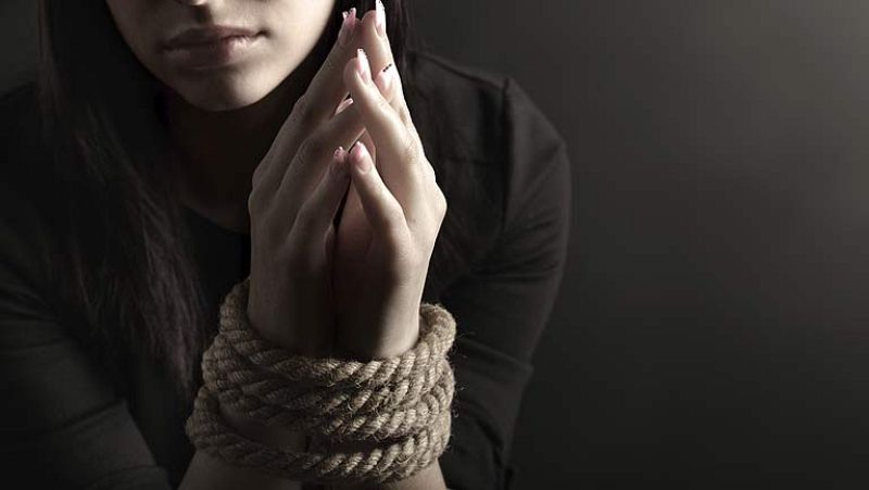 El Gobierno elaborará "planes personalizados" para mujeres víctimas de la violencia de género