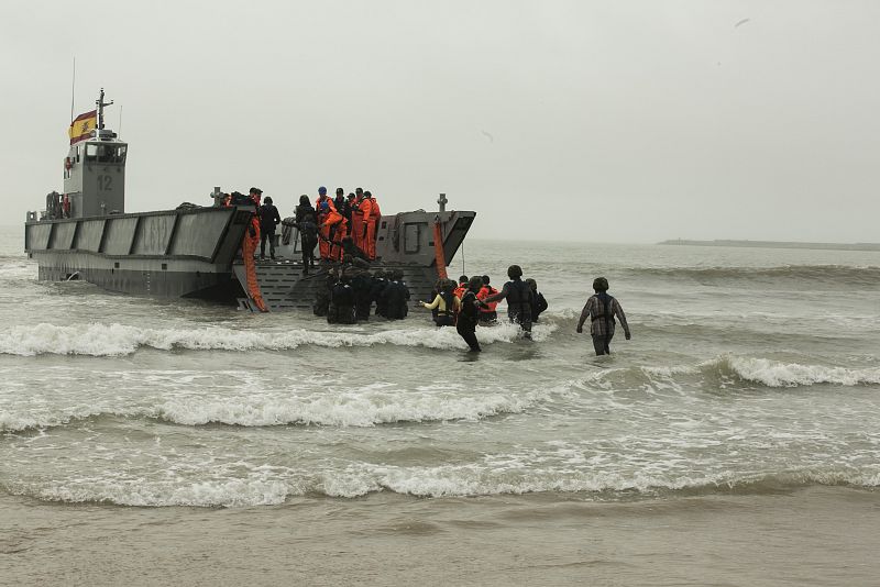 Los aspirantes prepararán un menú para más de 200 marinos a bordo de un portaaronaves