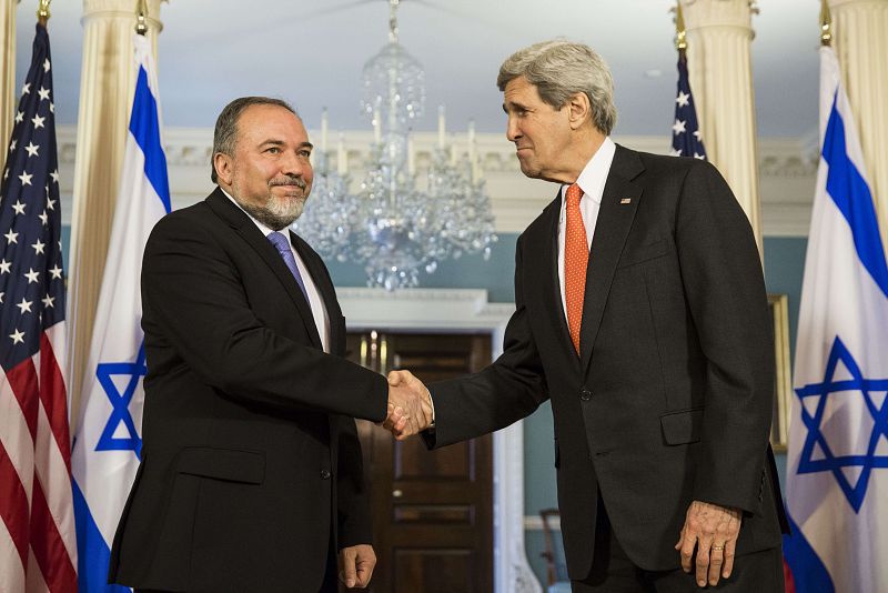 Estados Unidos e Israel intentan reactivar en una nueva reunión el proceso de paz con Palestina