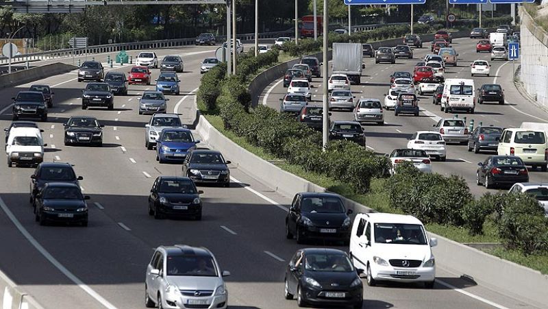La normalidad en las carreteras protagoniza el arranque de la Semana Santa