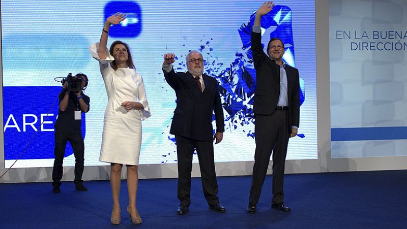 Rajoy afirma que no ganar en Europa supondría "retroceder en el camino de la recuperación"