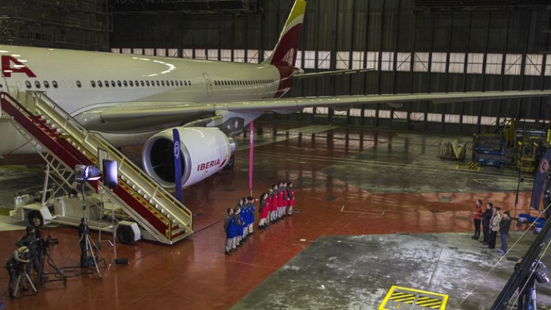 Abróchense los cinturones... ¡MasterChef cocina en un Airbus 330!