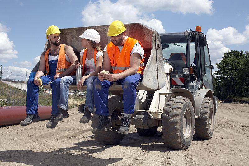 Alemania suspende un programa de empleo para extranjeros, desbordada por las peticiones