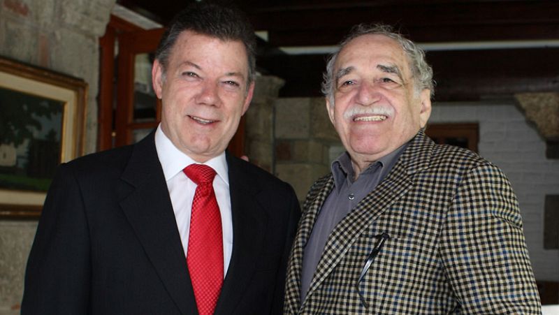 Los reyes y los príncipes transmiten su pésame a la viuda de García Márquez