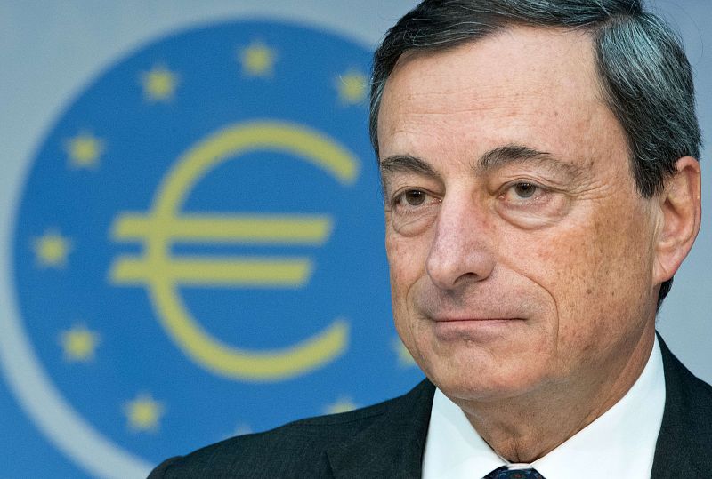 El BCE se plantea la compra de bonos para combatir la deflación, según Der Spigel