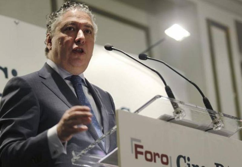 Tomás Burgos advierte de que bajar cotizaciones acarrearía subidas de impuestos