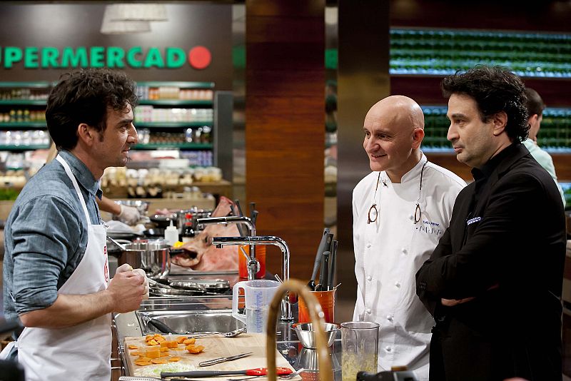 Los aspirantes a 'MasterChef' tendrán que cocinar un menú para 200 marinos a bordo de un portaaeronaves