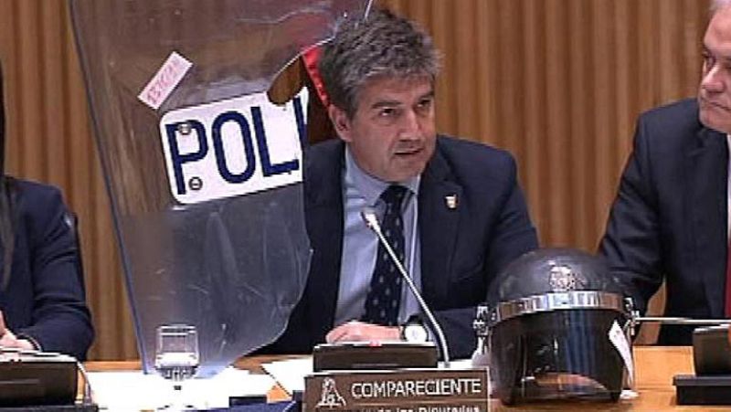 Cosidó releva al responsable de los antidisturbios de Madrid por "fallos de coordinación" el 22M