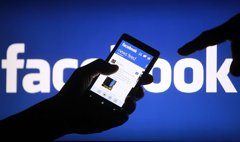 Facebook triplica su beneficio trimestral y anuncia un relevo en su dirección financiera
