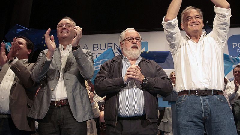 Cañete dice que Zapatero entregó España a Europa por un "plato de lentejas"