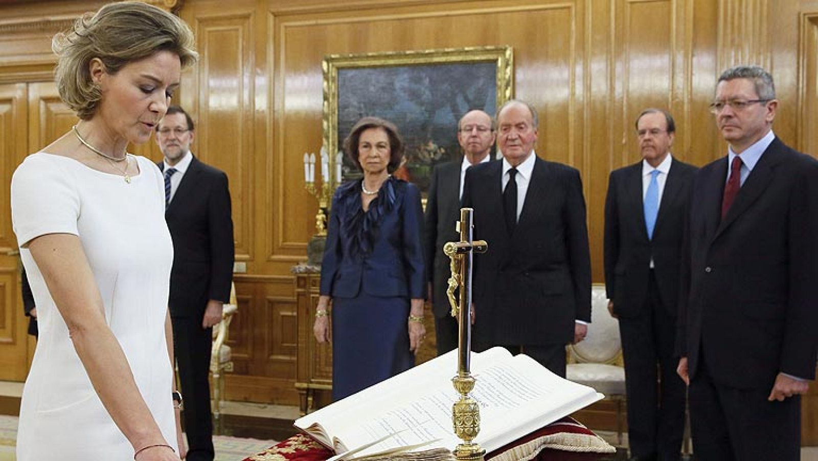 Isabel García Tejerina será la nueva ministra de Agricultura, en sustitución de Cañete | Ver