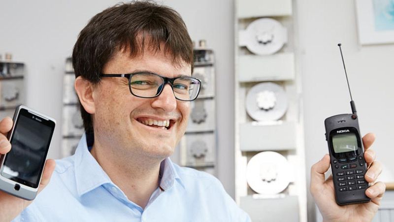 Carles Puente, inventor de las antenas fractales: "Móviles de todo el mundo llevan esta tecnología"