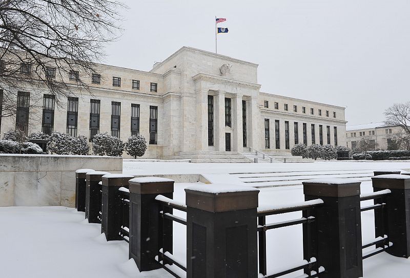 La Reserva Federal de EE.UU. recorta en otros 10.000 millones de dólares su plan de estímulo