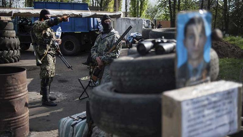 Ucrania introduce de nuevo el servicio militar obligatorio por la tensión con Rusia