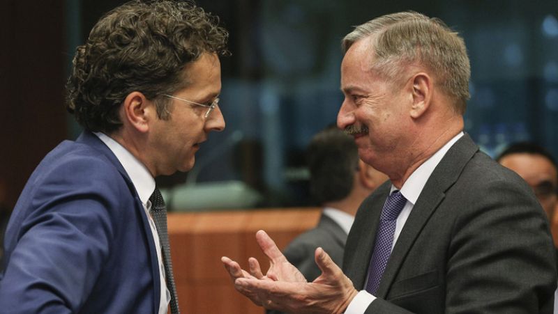 El presidente del Eurogrupo cree acertada la salida limpia del rescate por parte de Portugal