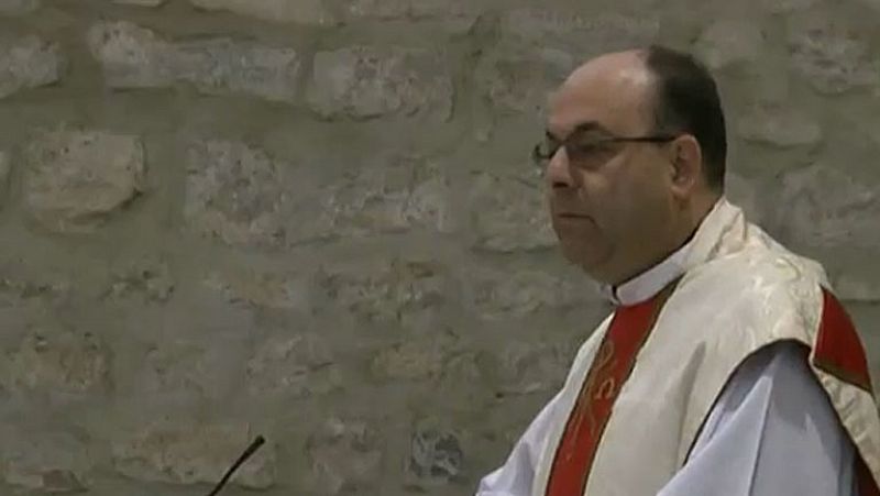 Un párroco de Jaén asegura que "hace 30 años un hombre pegaba a la mujer, pero no la mataba"