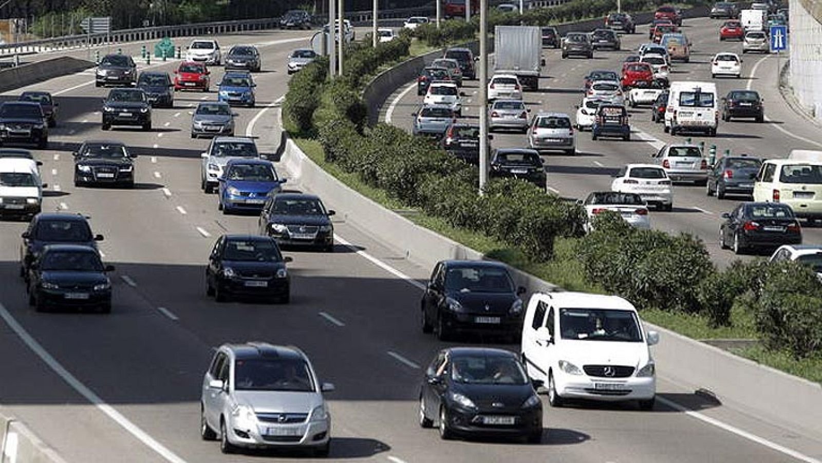 Entran en vigor las nuevas normas de tráfico | Ver