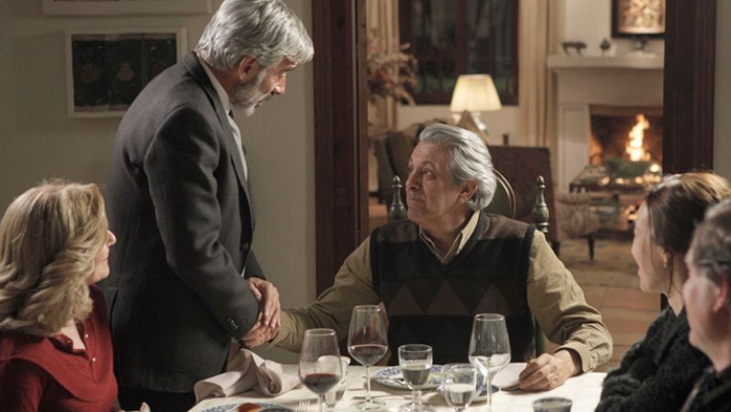 Paz y Antonio, un amor que termina en "siniestro total"