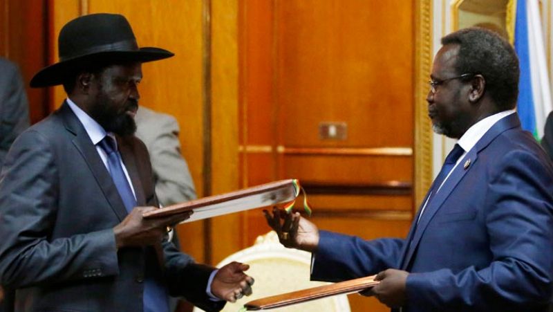 El presidente de Sudán del Sur y el líder rebelde acuerdan un nuevo alto el fuego