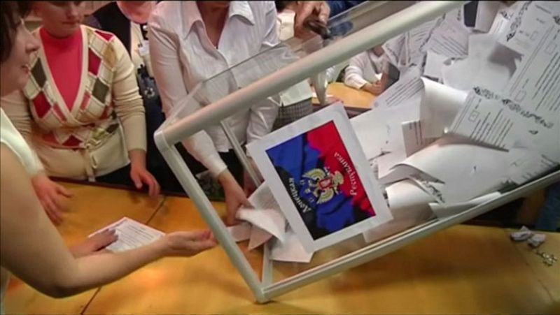 Moscú respeta el resultado del referéndum secesionista en el este de Ucrania y pide diálogo