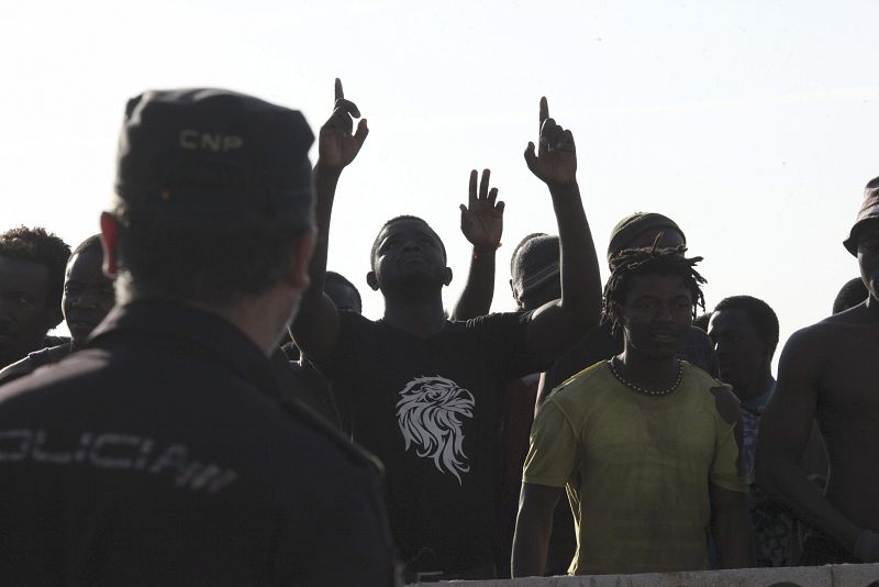 La presión migratoria en Ceuta y Melilla ha aumentado un 208% en lo que va de año